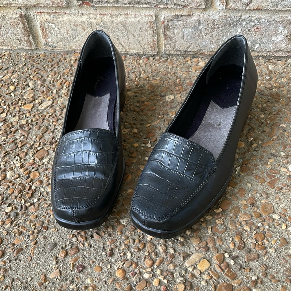 Aerosol A2 Ladies/women Black Shoes US Size 8 EU Size 6